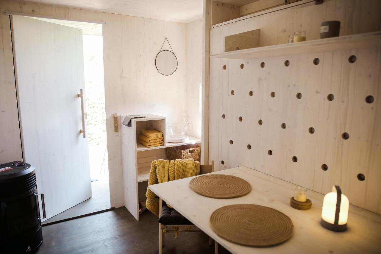 Bohem Zapomenute Misto Hotell Valec Exteriör bild